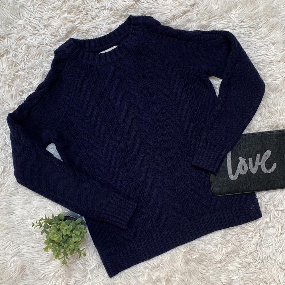 Loft Cold Shoulder Cable Knit Sweater 💗 Navy